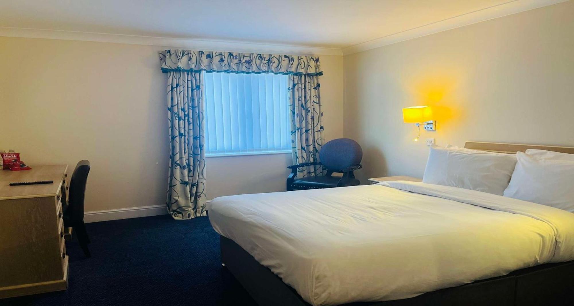 Best Western Reading Calcot Hotel Eksteriør billede
